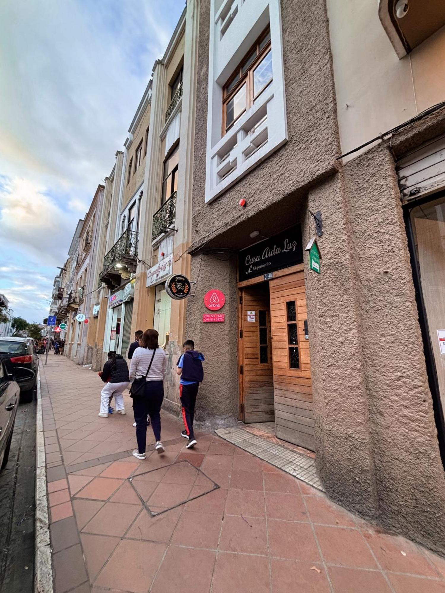 Casa Aida Luz Hotel Cuenca Luaran gambar